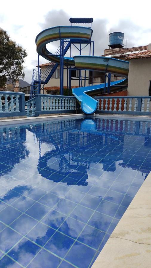 Pousada Clube Santa Cruz Санта-Крус-ді-Мінас Екстер'єр фото