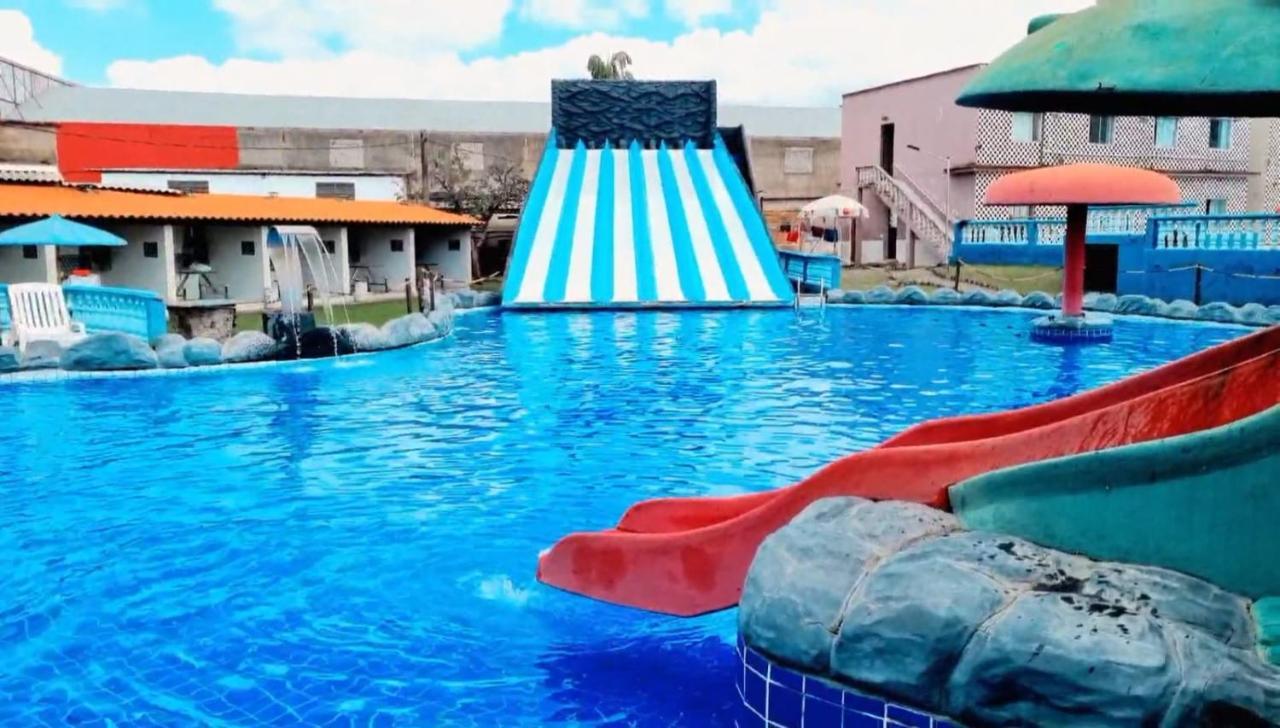 Pousada Clube Santa Cruz Санта-Крус-ді-Мінас Екстер'єр фото